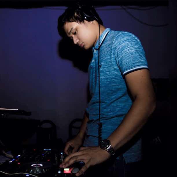 DJ TROY