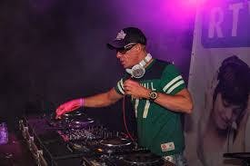 DJ Lennie 